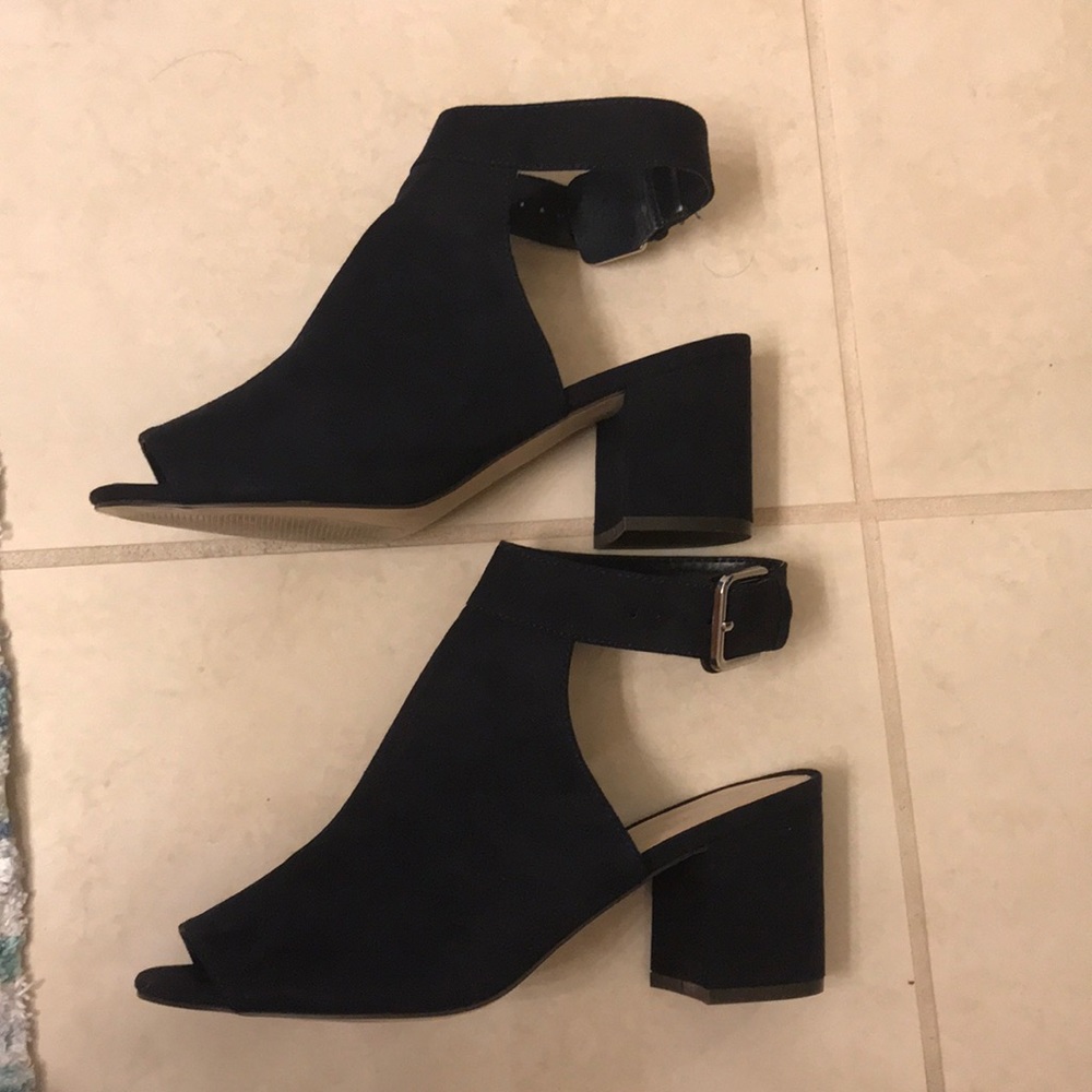 Nine West open toe heel